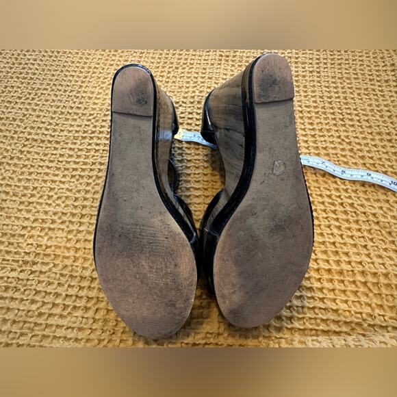 Black Patent Leather Faux Wood Grain Peep Toe SZ.8. High heel Wedge 5"  Italian - Picture 2 of 14